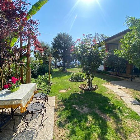 Casa Vacanze Gabbianella Villa Con Giardino Lungolago Maderno Toscolano Maderno Exterior foto