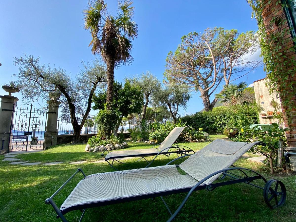 Casa Vacanze Gabbianella Villa Con Giardino Lungolago Maderno Toscolano Maderno Exterior foto
