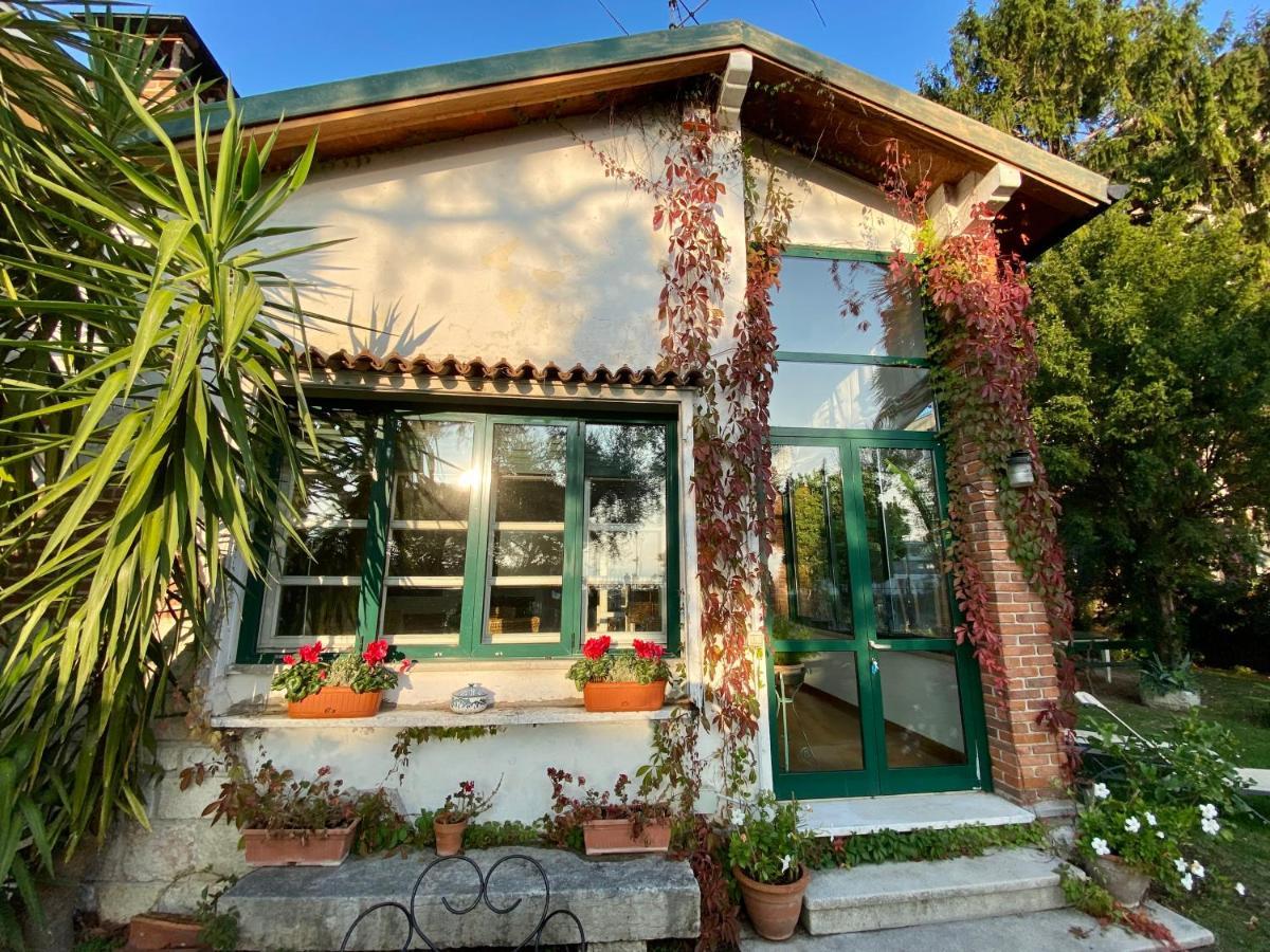 Casa Vacanze Gabbianella Villa Con Giardino Lungolago Maderno Toscolano Maderno Exterior foto