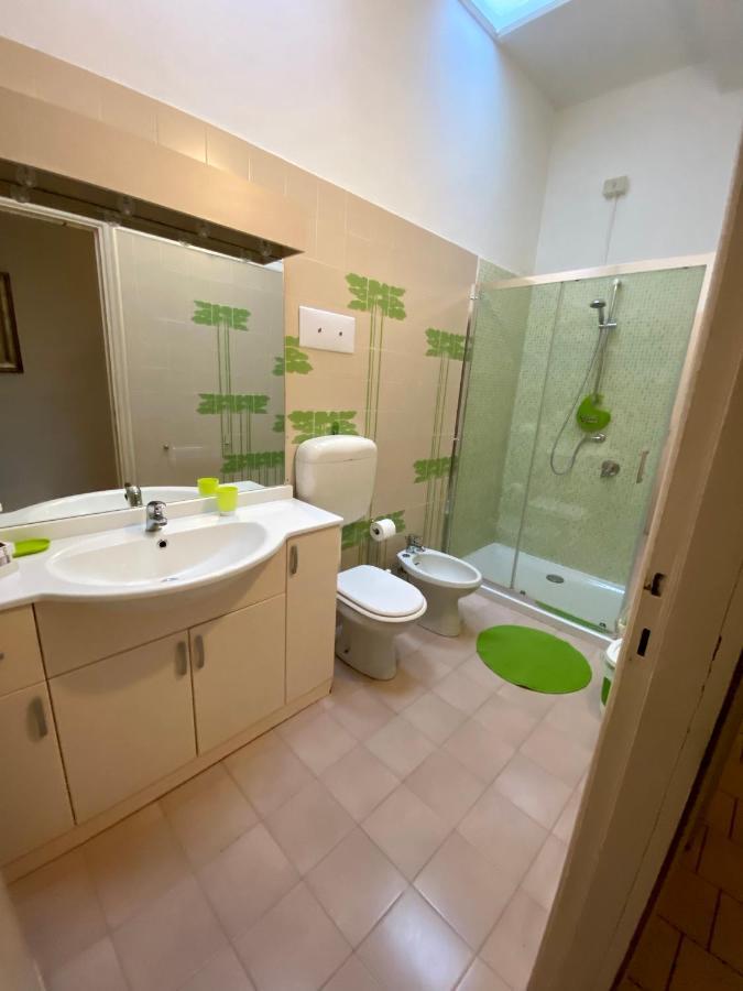 Casa Vacanze Gabbianella Villa Con Giardino Lungolago Maderno Toscolano Maderno Exterior foto