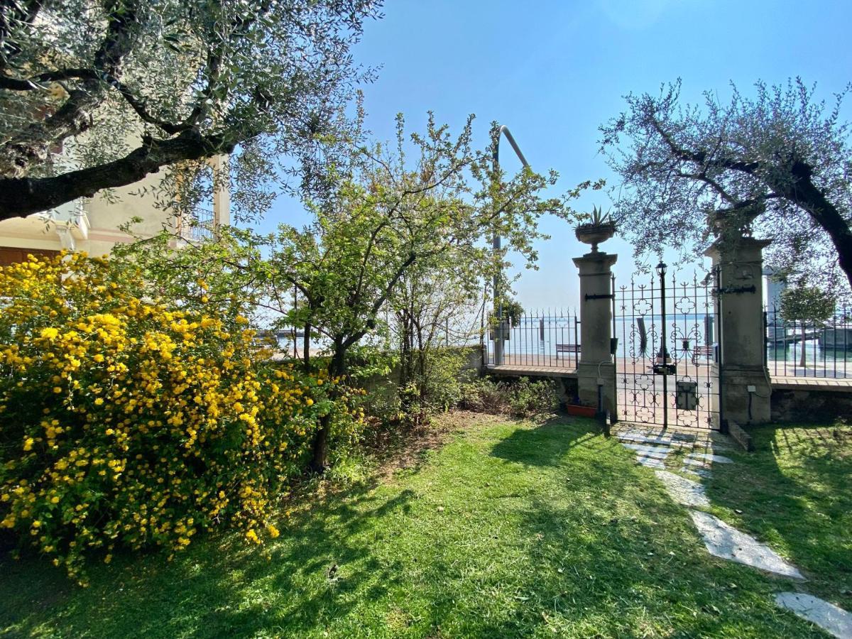Casa Vacanze Gabbianella Villa Con Giardino Lungolago Maderno Toscolano Maderno Exterior foto